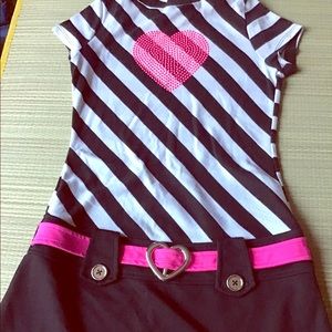 Girls casual black white stripe dress